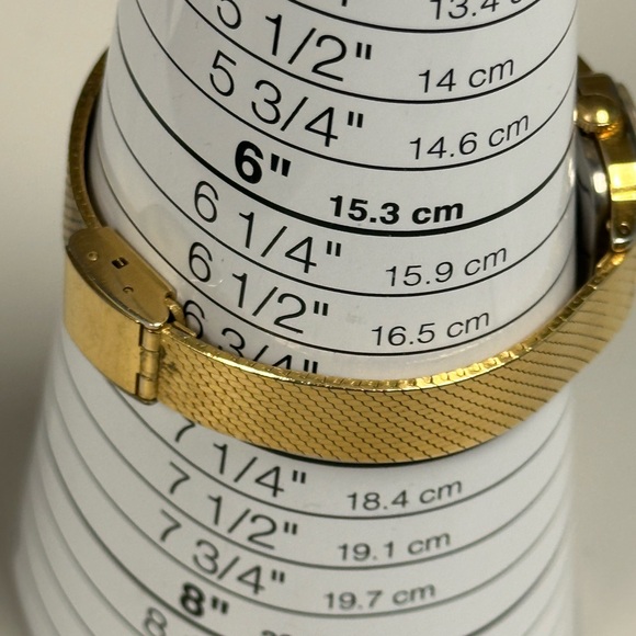 Timex 1983 Mechanical Textured Dial Gold-Tone Stainless Steel 22mm Dress Watch - Picture 12 of 12